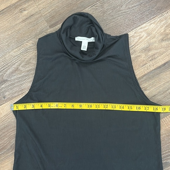 French Laundry NWT black tank top turtleneck style size Large - Picture 4 of 10
